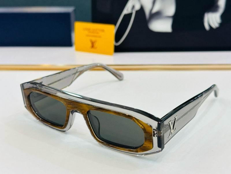 LV Sunglasses 906